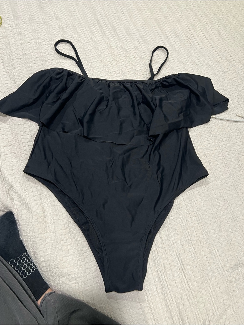 Off-Shoulder Black One-Piece Swimsuit with Ruffle